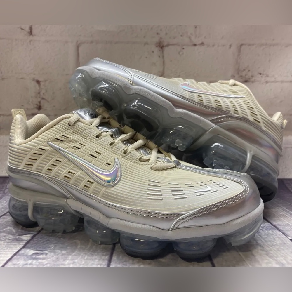 Women’s Nike Beige Vapormax